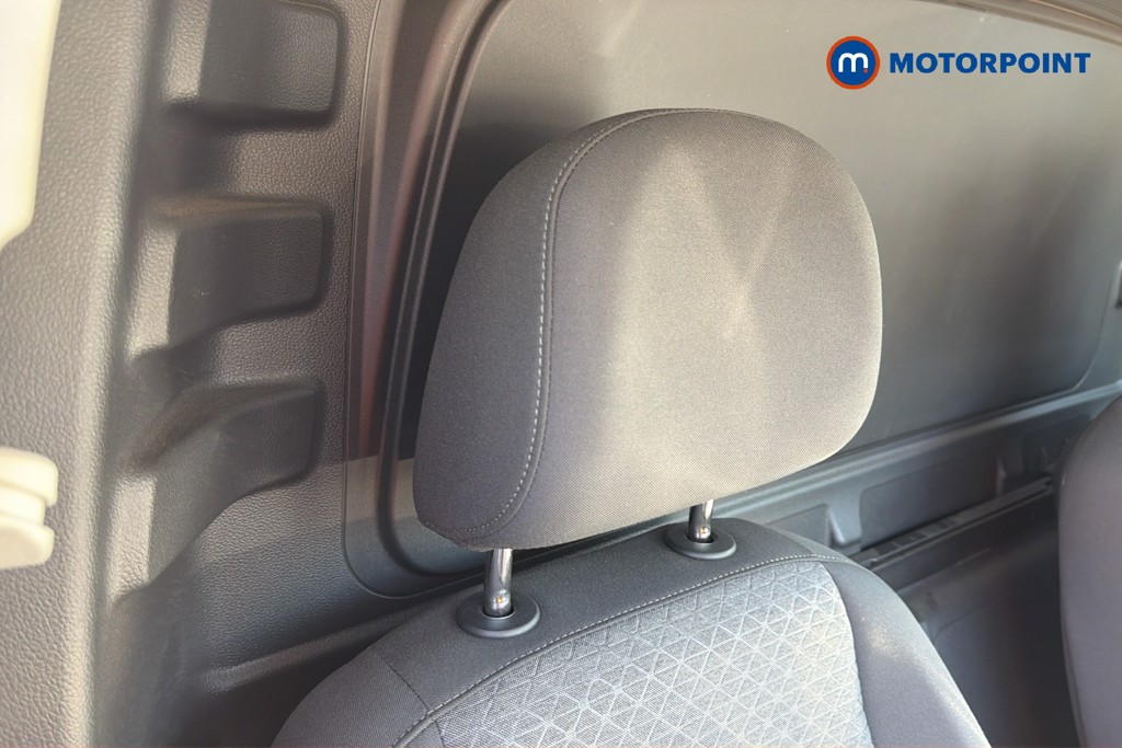 Ford Transit Connect Limited Automatic Petrol Plug-In Hybrid Panel Van - Stock Number (1655507) - 23rd supplementary image