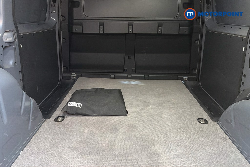 Ford Transit Connect Limited Automatic Petrol Plug-In Hybrid Panel Van - Stock Number (1655507) - 33rd supplementary image