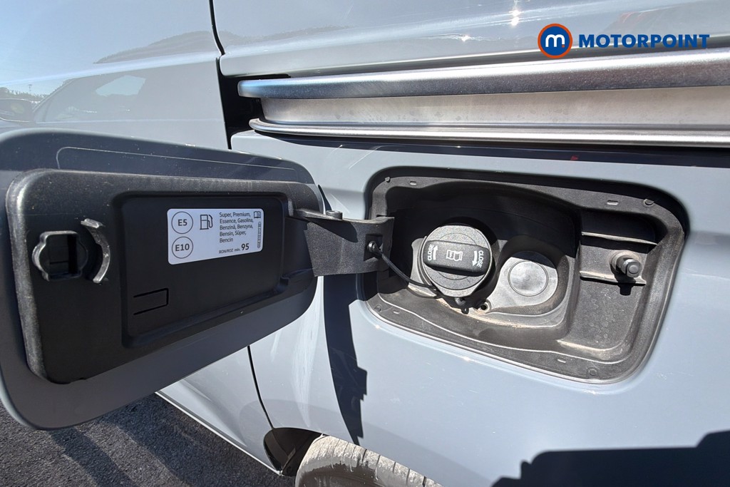 Ford Transit Connect Limited Automatic Petrol Plug-In Hybrid Panel Van - Stock Number (1655507) - 41st supplementary image