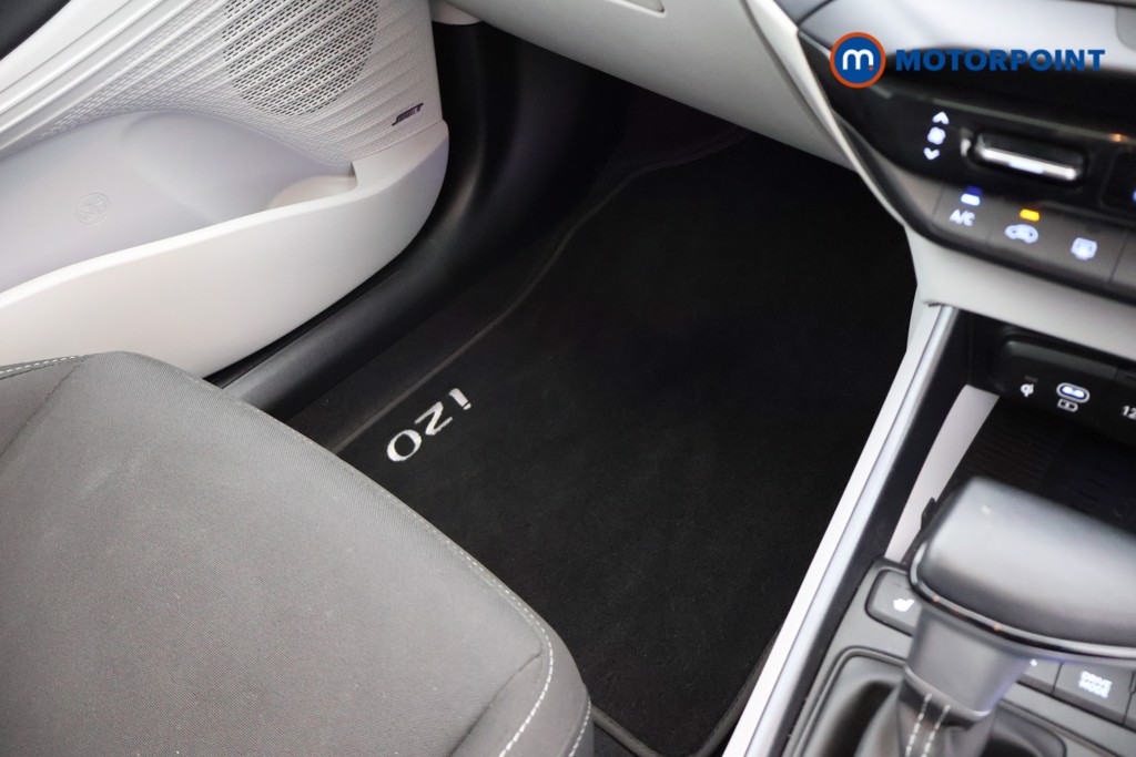Hyundai I20 Ultimate Automatic Petrol Hatchback - Stock Number (1655695) - 13th supplementary image
