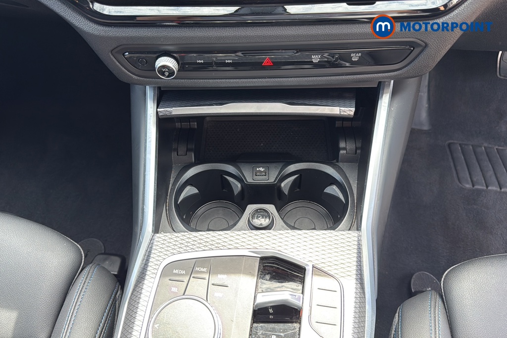 BMW 3 Series M Sport Automatic Petrol Plug-In Hybrid Estate - Stock Number (1656013) - 16th supplementary image