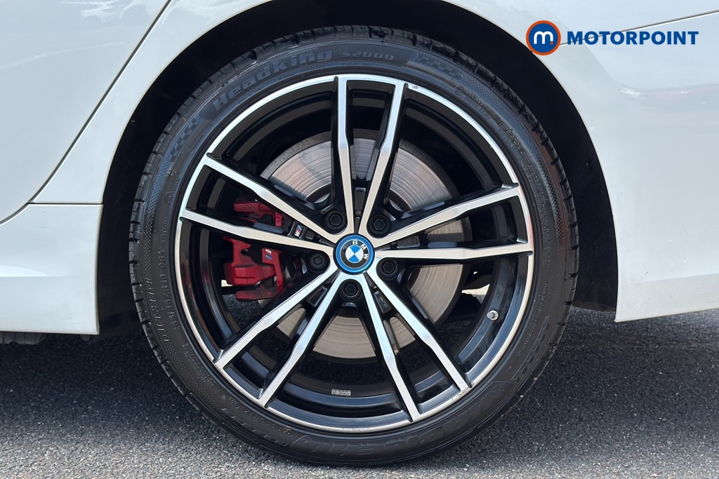 BMW 3 Series M Sport Automatic Petrol Plug-In Hybrid Estate - Stock Number (1656013) - 45th supplementary image