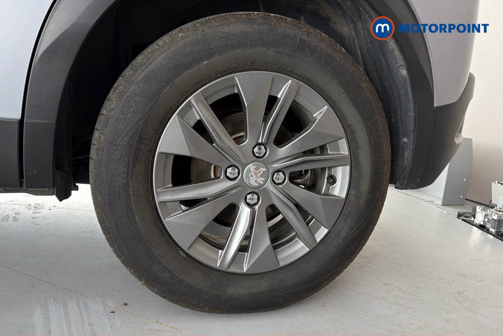 Peugeot 2008 Active Premium-Plus Automatic Electric SUV - Stock Number (1656239) - 48th supplementary image