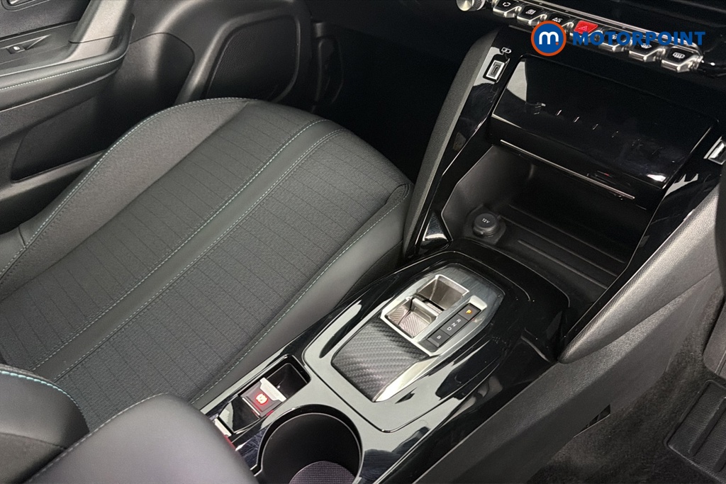 Peugeot 2008 Allure Premium-Plus Automatic Electric SUV - Stock Number (1656456) - 15th supplementary image