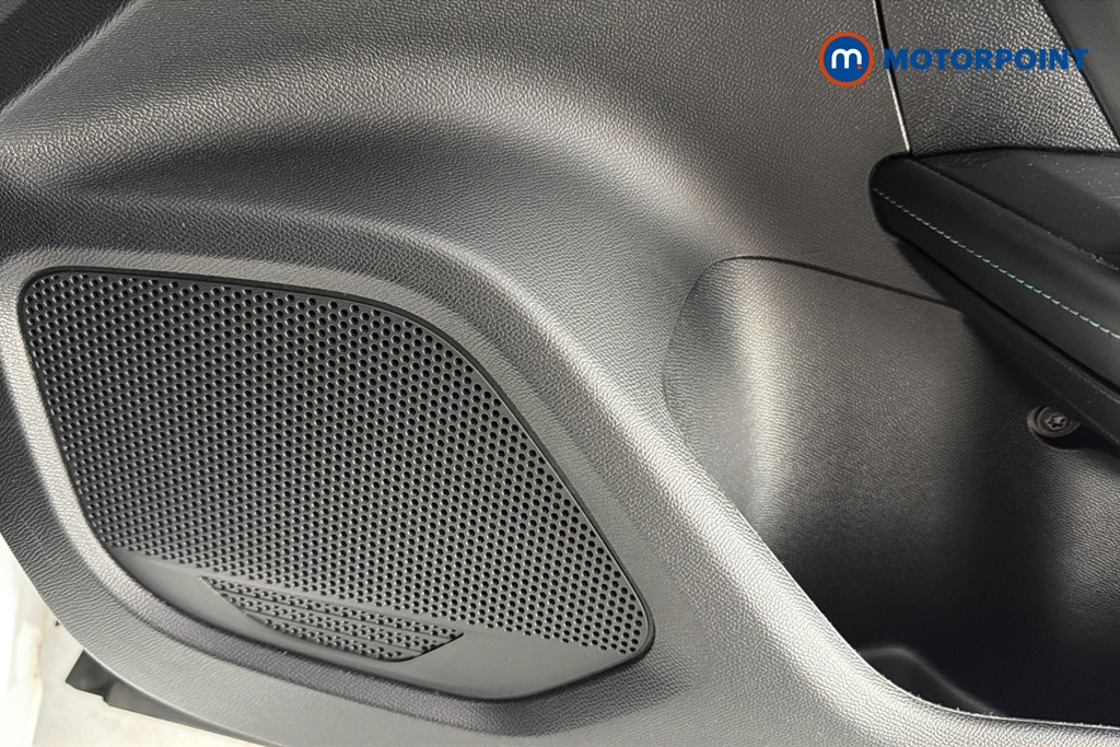 Peugeot 2008 Allure Premium-Plus Automatic Electric SUV - Stock Number (1656456) - 21st supplementary image