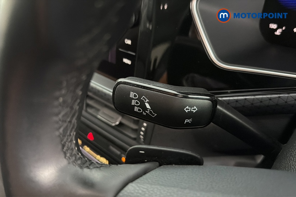 Volkswagen T-Cross SEL Automatic Petrol SUV - Stock Number (1656496) - 5th supplementary image