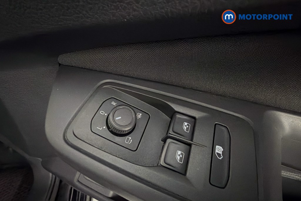 Ford Transit Connect Limited Automatic Petrol Plug-In Hybrid Panel Van - Stock Number (1656605) - 20th supplementary image