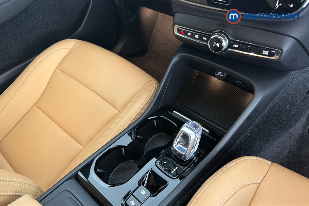 Volvo Xc40 Inscription Automatic Petrol SUV - Stock Number (1656610) - 15th supplementary image