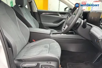 Volkswagen Passat Life Automatic Petrol Plug-In Hybrid Estate - Stock Number (1656623) - 22nd supplementary image