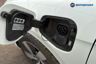 Volkswagen Passat Life Automatic Petrol Plug-In Hybrid Estate - Stock Number (1656623) - 40th supplementary image