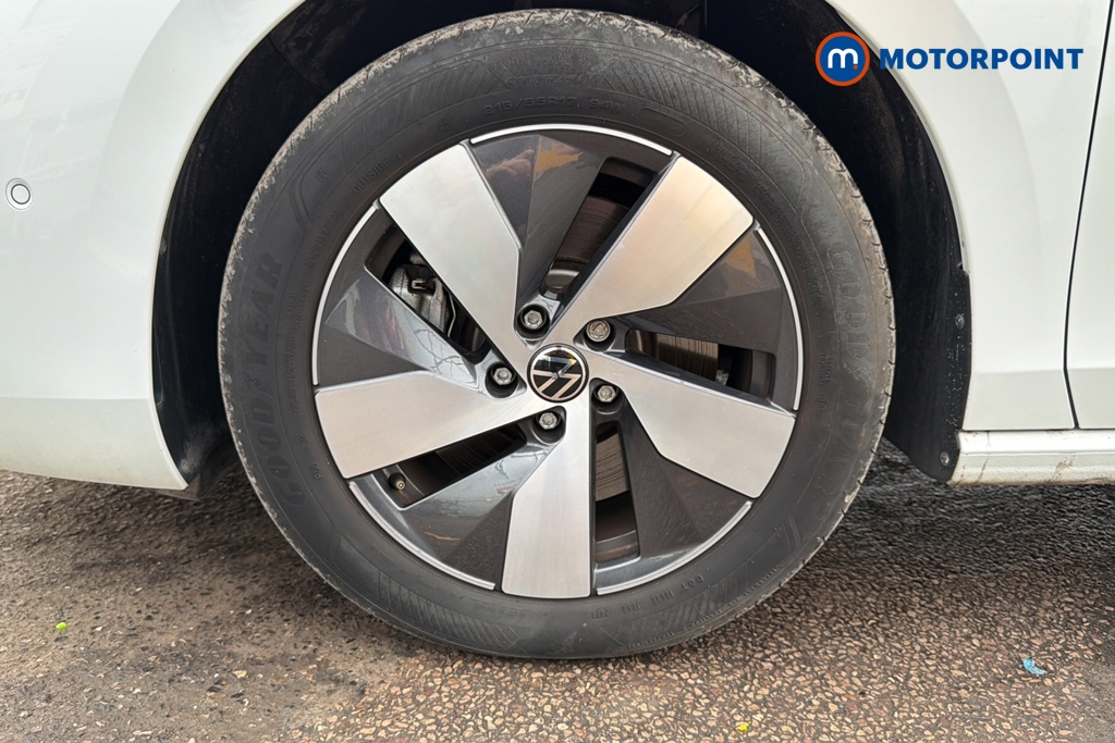 Volkswagen Passat Life Automatic Petrol Plug-In Hybrid Estate - Stock Number (1656623) - 44th supplementary image