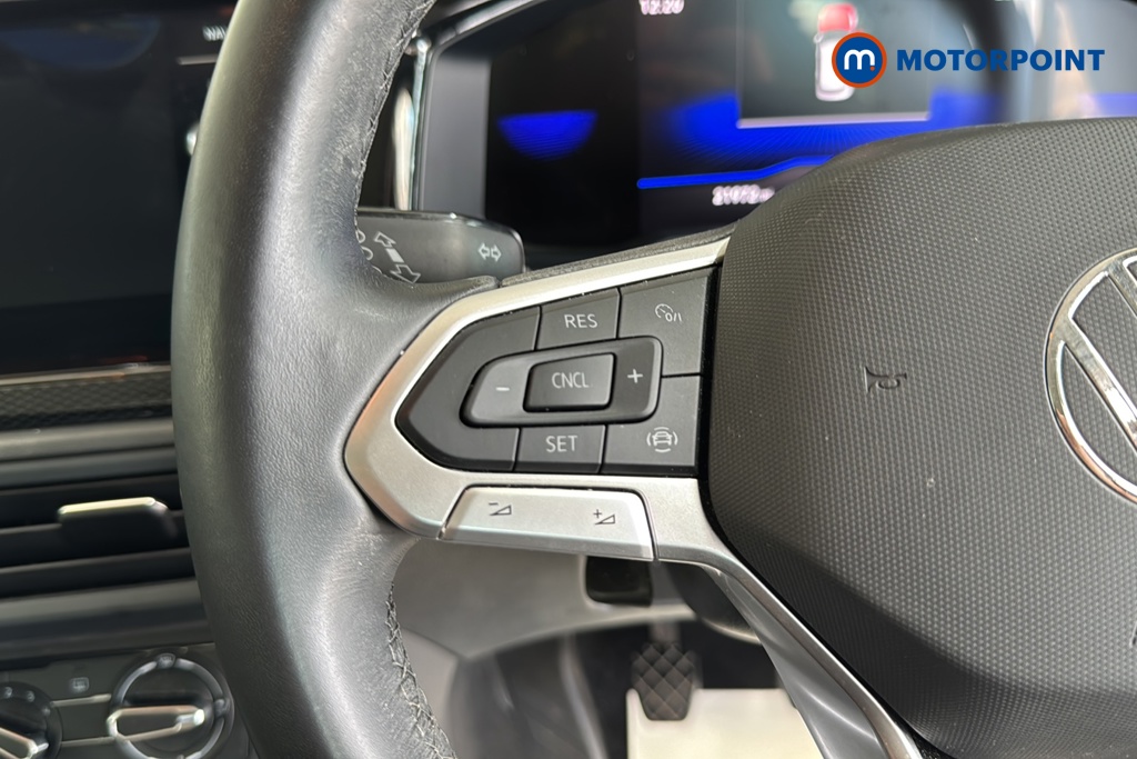 Volkswagen Polo Life Manual Petrol Hatchback - Stock Number (1656683) - 4th supplementary image