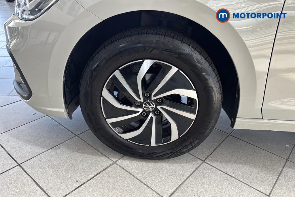 Volkswagen Polo Life Manual Petrol Hatchback - Stock Number (1656683) - 44th supplementary image