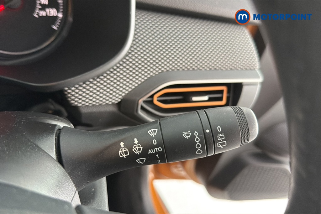 Dacia Sandero Stepway Prestige Automatic Petrol Hatchback - Stock Number (1656830) - 6th supplementary image