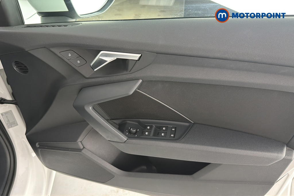 Audi A3 Technik Automatic Petrol Hatchback - Stock Number (1656985) - 18th supplementary image
