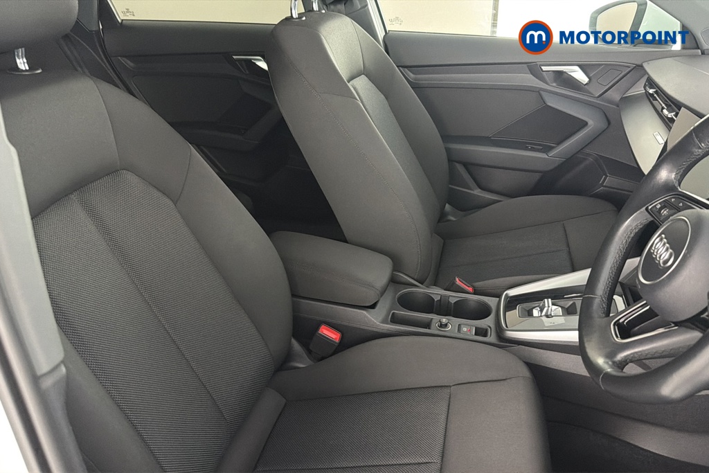Audi A3 Technik Automatic Petrol Hatchback - Stock Number (1656985) - 22nd supplementary image