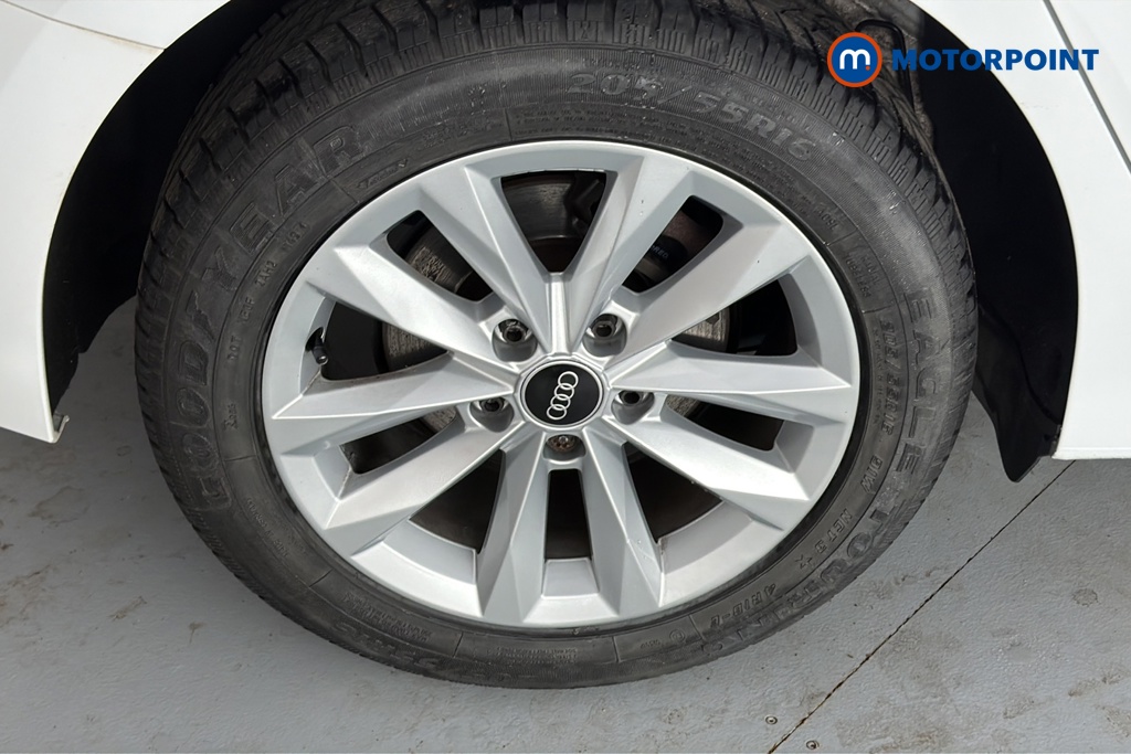 Audi A3 Technik Automatic Petrol Hatchback - Stock Number (1656985) - 46th supplementary image