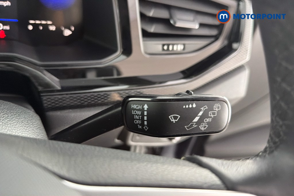 Volkswagen Polo Life Manual Petrol Hatchback - Stock Number (1657168) - 7th supplementary image