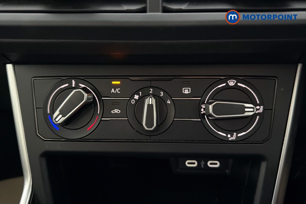 Volkswagen Polo Life Manual Petrol Hatchback - Stock Number (1657168) - 12th supplementary image