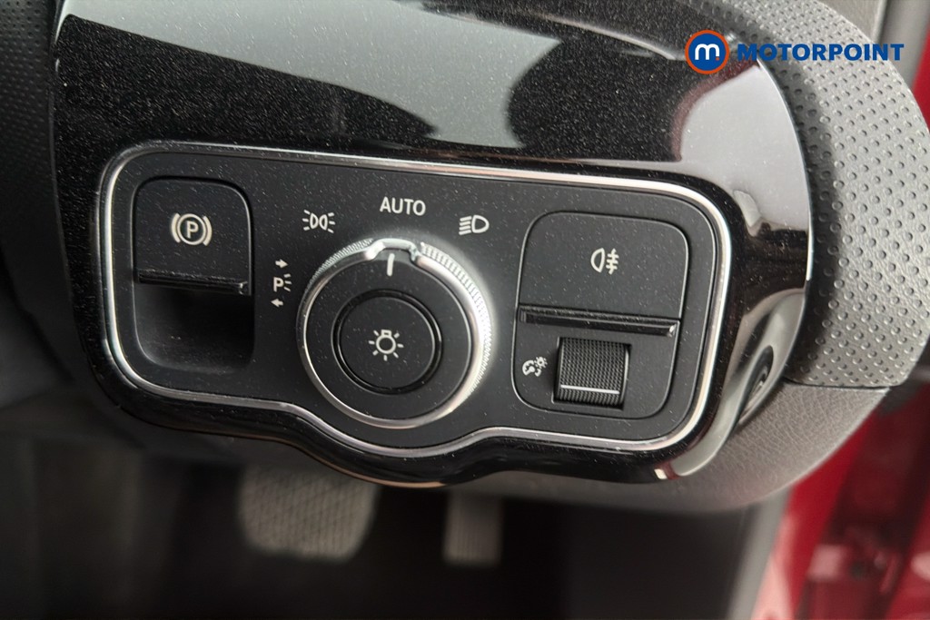 Mercedes-Benz A Class Sport Executive Edition Automatic Petrol Hatchback - Stock Number (1657247) - 18th supplementary image
