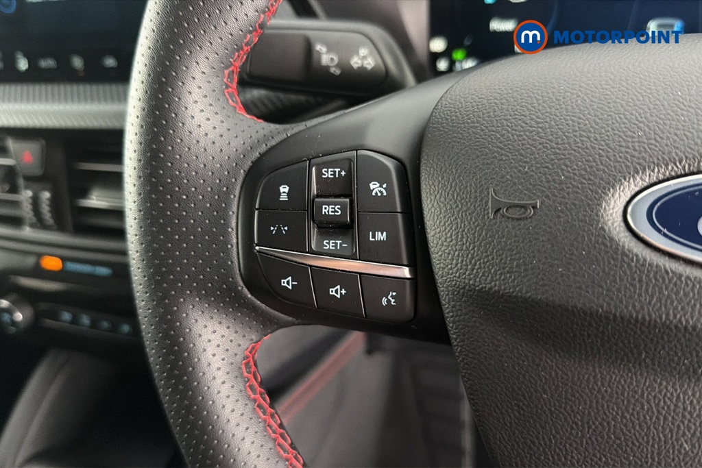 Ford Kuga St-Line Automatic Petrol-Electric Hybrid SUV - Stock Number (1657366) - 4th supplementary image