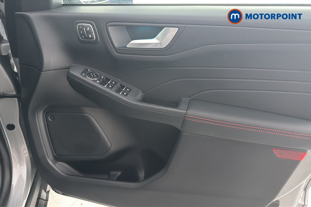 Ford Kuga St-Line Automatic Petrol-Electric Hybrid SUV - Stock Number (1657366) - 18th supplementary image