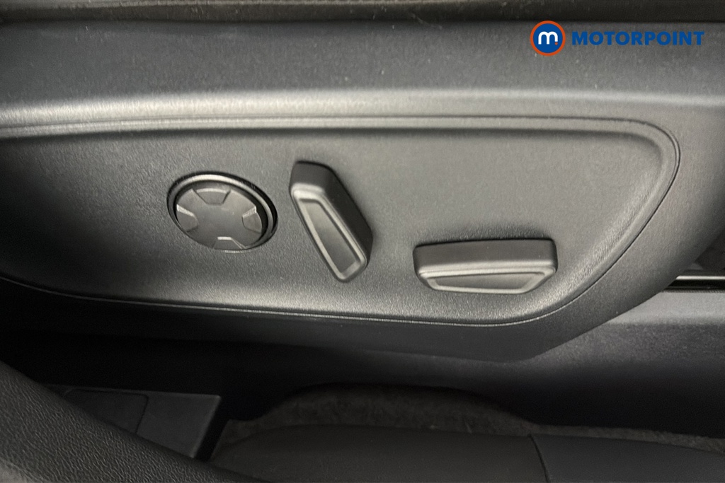 Ford Kuga St-Line Automatic Petrol-Electric Hybrid SUV - Stock Number (1657366) - 23rd supplementary image