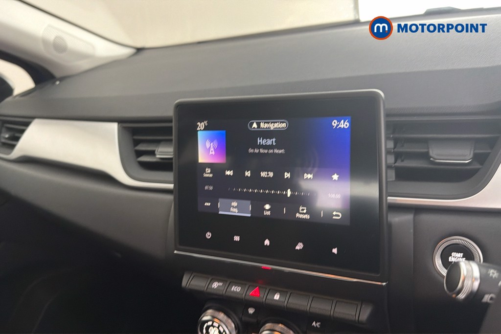 Renault Captur Iconic Manual Petrol SUV - Stock Number (1657408) - 9th supplementary image