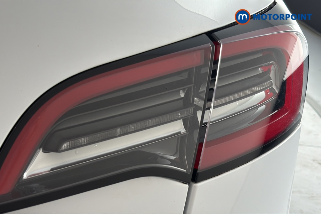 Tesla Model Y Long Range Automatic Electric SUV - Stock Number (1657669) - 36th supplementary image