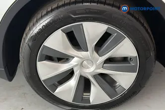 Tesla Model Y Long Range Automatic Electric SUV - Stock Number (1657669) - 45th supplementary image