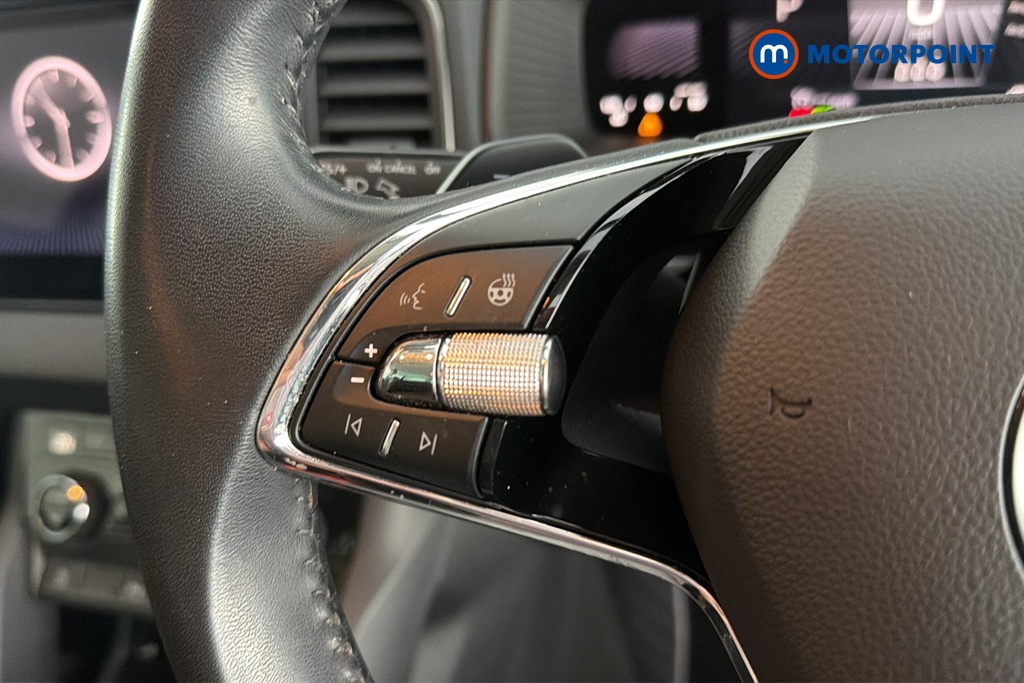 Skoda Karoq Se L Automatic Petrol SUV - Stock Number (1657764) - 4th supplementary image