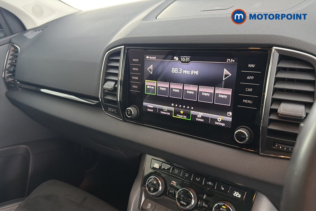 Skoda Karoq Se L Automatic Petrol SUV - Stock Number (1657764) - 8th supplementary image