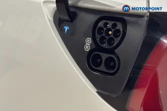 Tesla Model 3 Long Range Automatic Electric Saloon - Stock Number (1658166) - 41st supplementary image