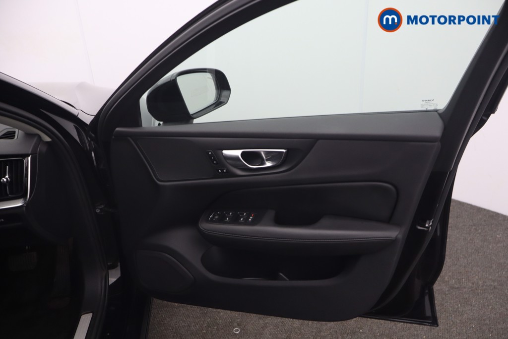 Volvo V60 Plus Automatic Petrol Estate - Stock Number (1658351) - 11th supplementary image