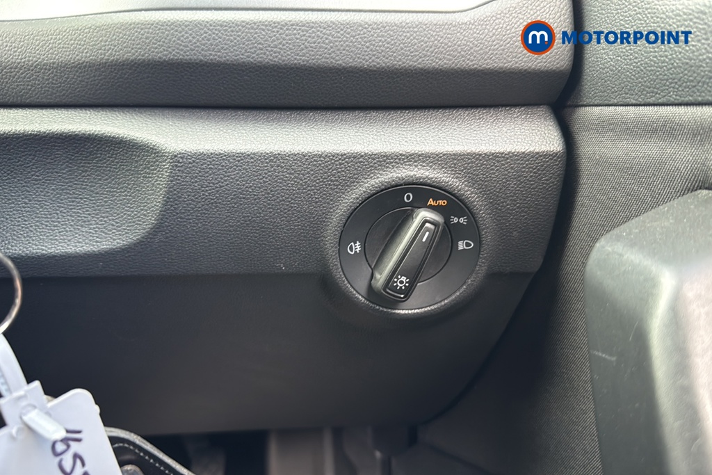 Volkswagen T-Roc Life Automatic Petrol SUV - Stock Number (1658379) - 11th supplementary image