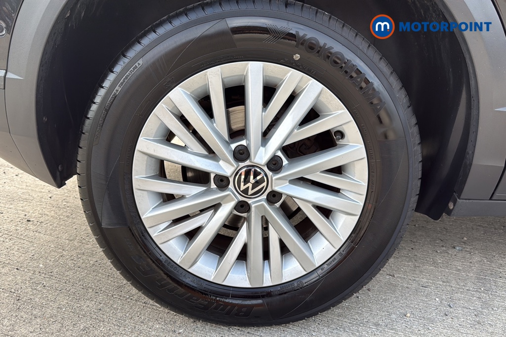 Volkswagen T-Roc Life Automatic Petrol SUV - Stock Number (1658379) - 46th supplementary image