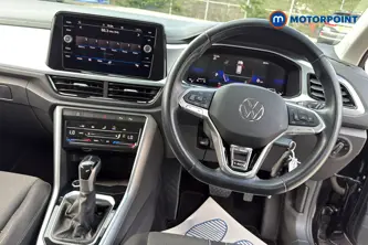 Volkswagen T-Roc Life Automatic Petrol SUV - Stock Number (1658379) - 1st supplementary image