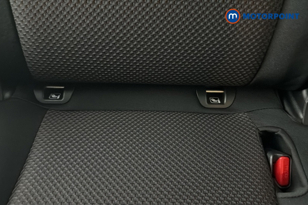 Suzuki Ignis Sz-T Automatic Petrol SUV - Stock Number (1634381) - 27th supplementary image