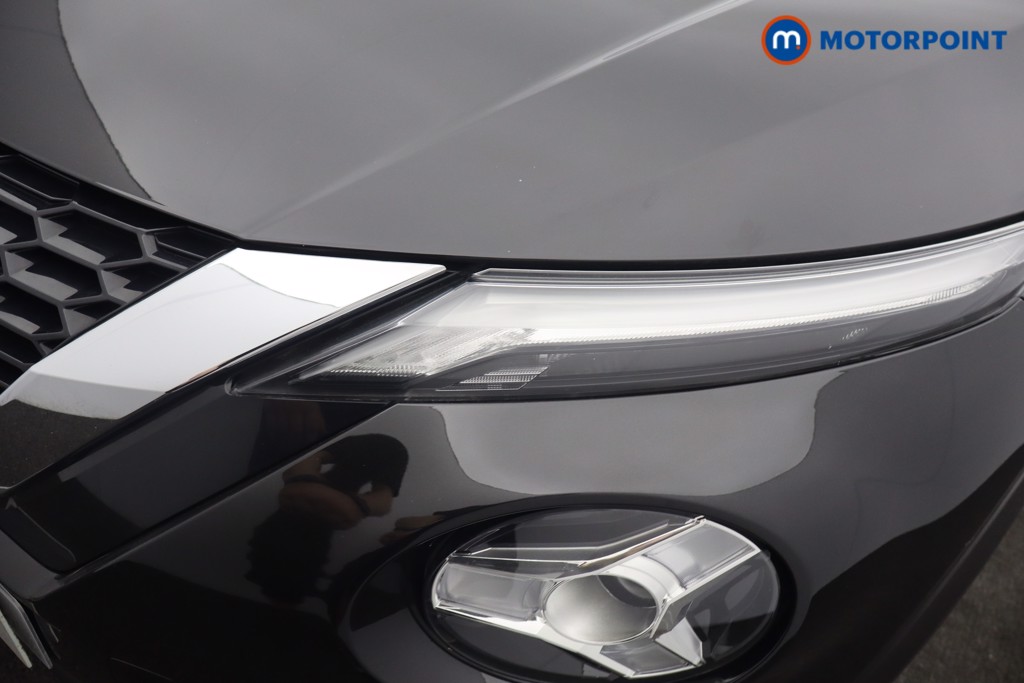 Nissan Juke N-Connecta Manual Petrol SUV - Stock Number (1642330) - 25th supplementary image