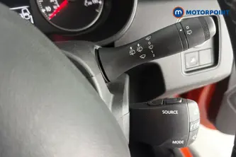 Dacia Duster Prestige Manual Petrol SUV - Stock Number (1650447) - 6th supplementary image