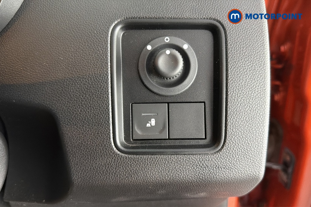 Dacia Duster Prestige Manual Petrol SUV - Stock Number (1650447) - 11th supplementary image