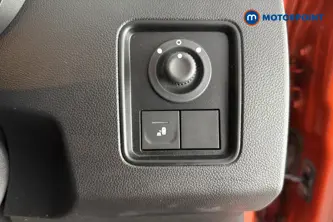 Dacia Duster Prestige Manual Petrol SUV - Stock Number (1650447) - 11th supplementary image