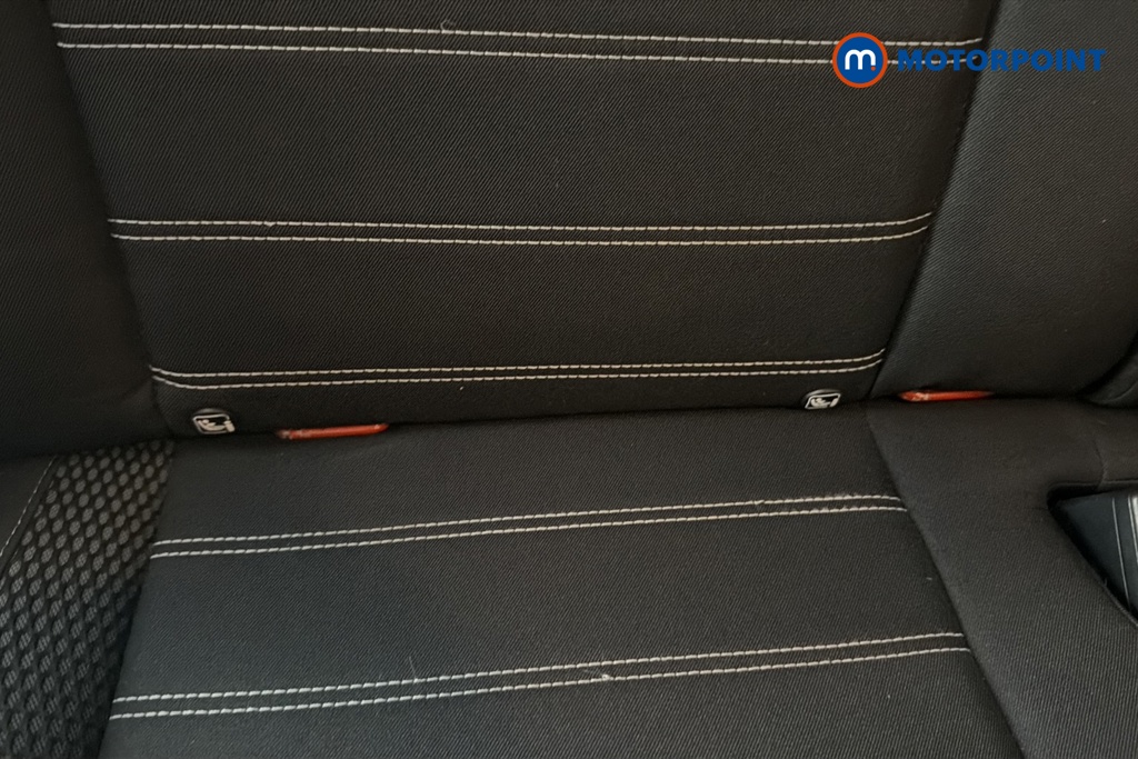Dacia Duster Prestige Manual Petrol SUV - Stock Number (1650447) - 27th supplementary image