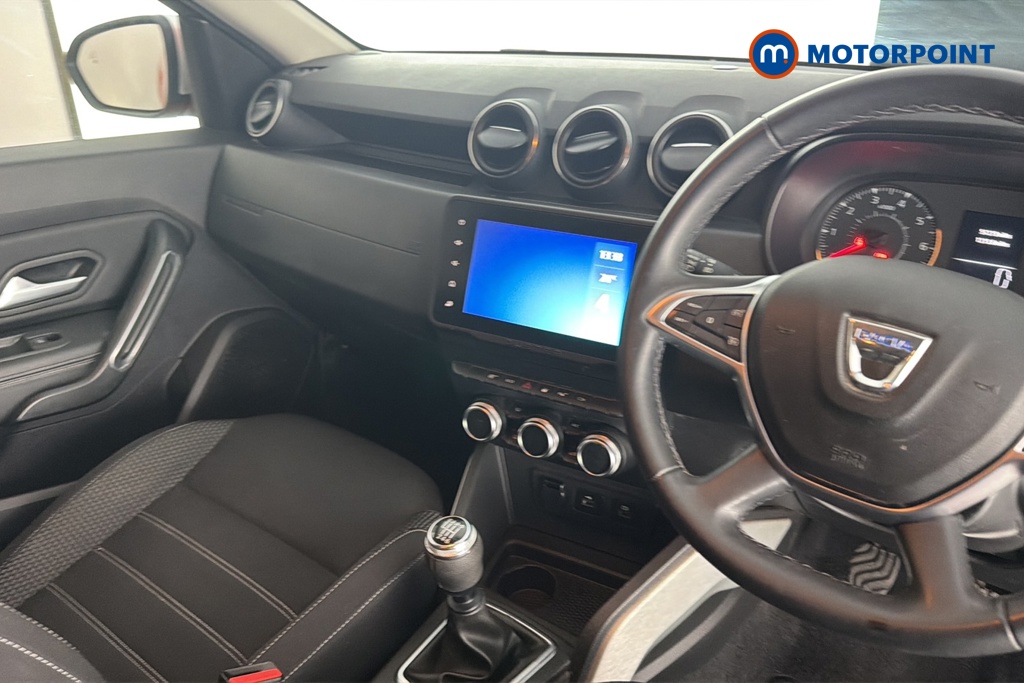 Dacia Duster Prestige Manual Petrol SUV - Stock Number (1650447) - 1st supplementary image