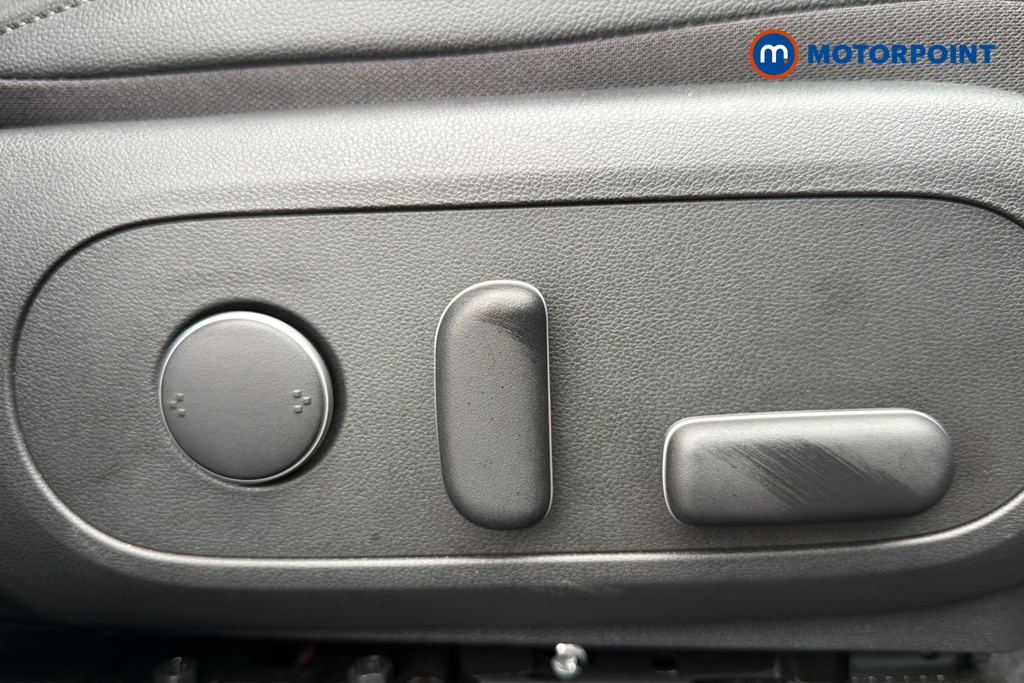 Hyundai Kona Ultimate Manual Petrol SUV - Stock Number (1652507) - 23rd supplementary image