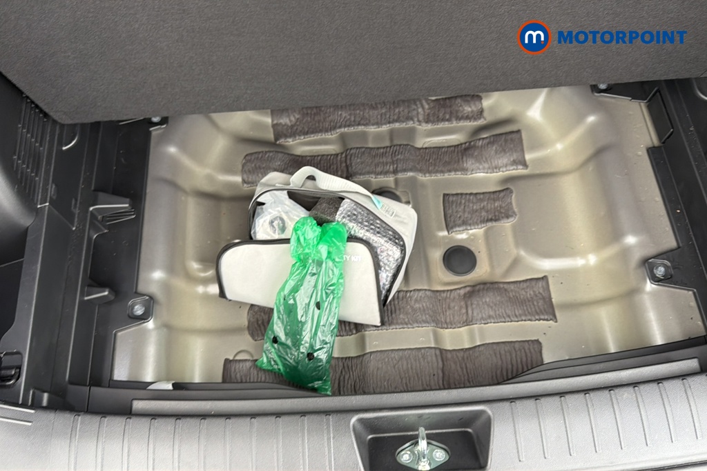 Hyundai Kona Ultimate Manual Petrol SUV - Stock Number (1652507) - 33rd supplementary image