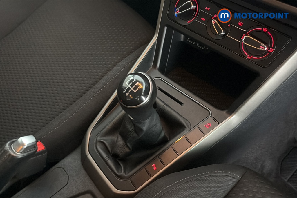 Volkswagen Polo SE Manual Petrol Hatchback - Stock Number (1654582) - 15th supplementary image