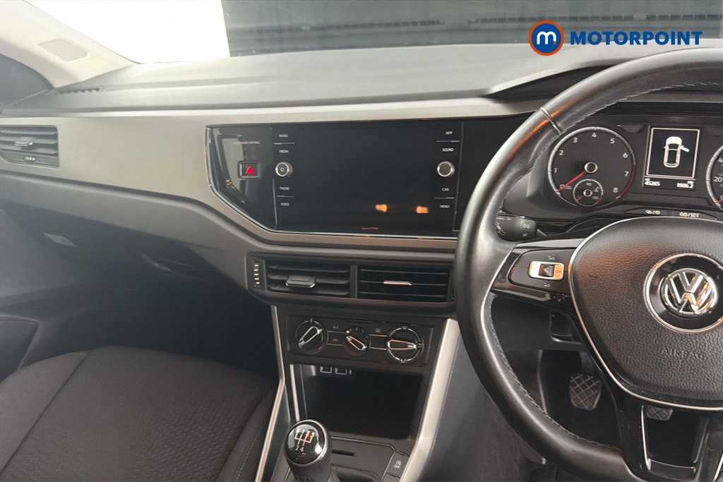 Volkswagen Polo SE Manual Petrol Hatchback - Stock Number (1654582) - 1st supplementary image