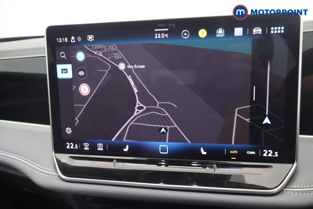 Volkswagen Passat Life Automatic Petrol Plug-In Hybrid Estate - Stock Number (1656621) - 24th supplementary image