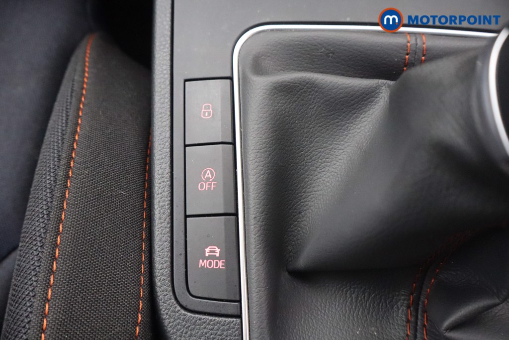 Seat Ibiza FR Manual Petrol Hatchback - Stock Number (1656755) - 14th supplementary image